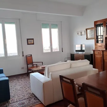 アパート Casa Paola サンレモ